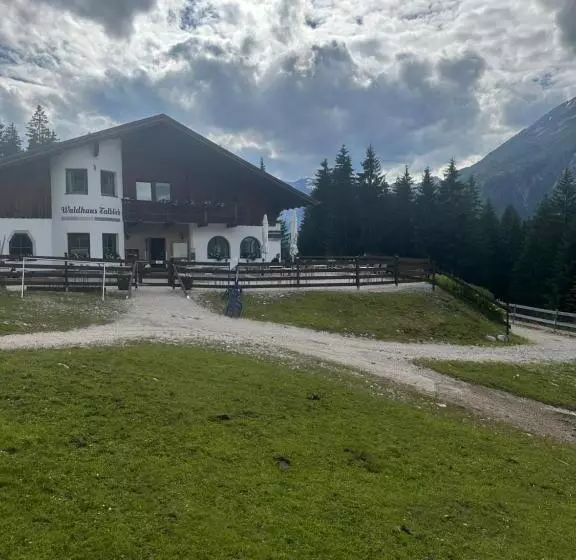 هاستل Waldhaus Talblick