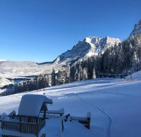 هاستل Waldhaus Talblick