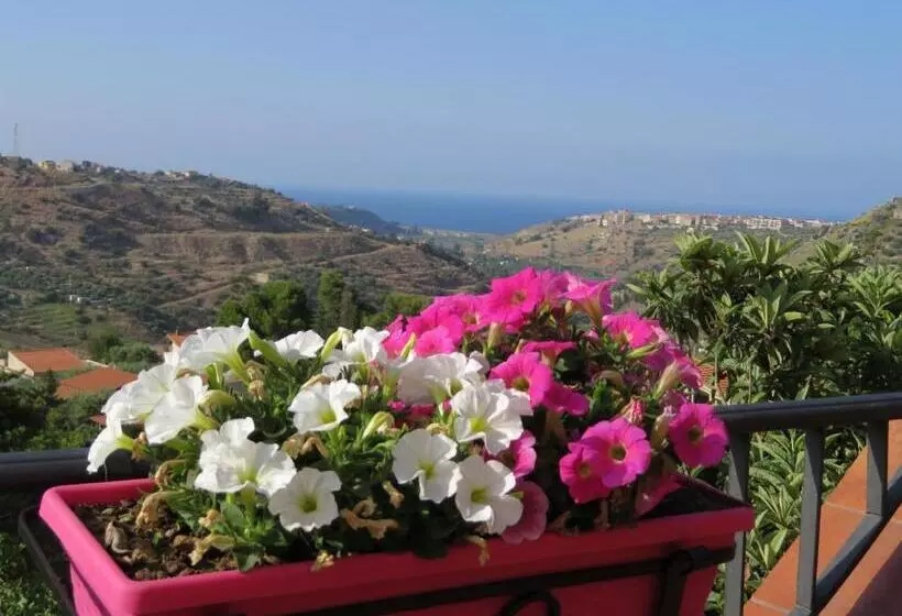 Aamiaismajoitus (B&B) Granatelli Holiday Home