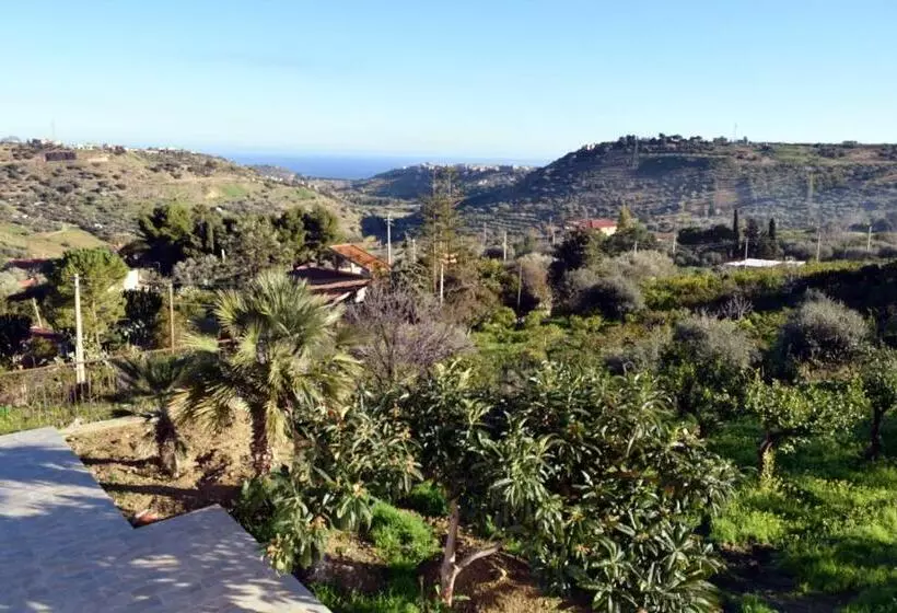 Aamiaismajoitus (B&B) Granatelli Holiday Home