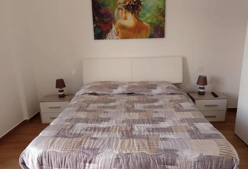 住宿加早餐  Granatelli Holiday Home