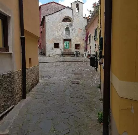 ベッドアンドブレックファースト Carugio Del Fezzano