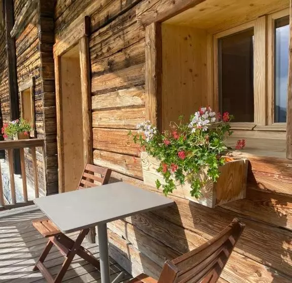 ベッドアンドブレックファースト Chambres Et Tables D Hôtes Le Choton à Nono   Col Du Joly Beaufortain