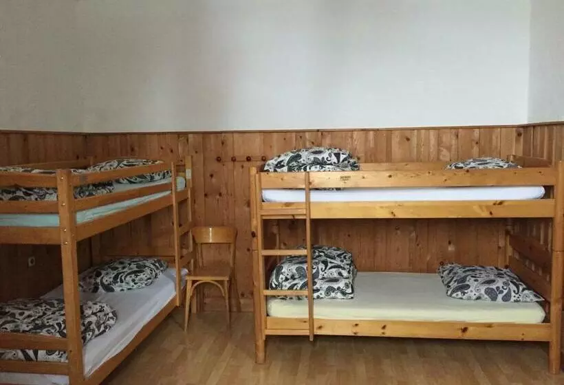 Aamiaismajoitus (B&B) Les Cristaux