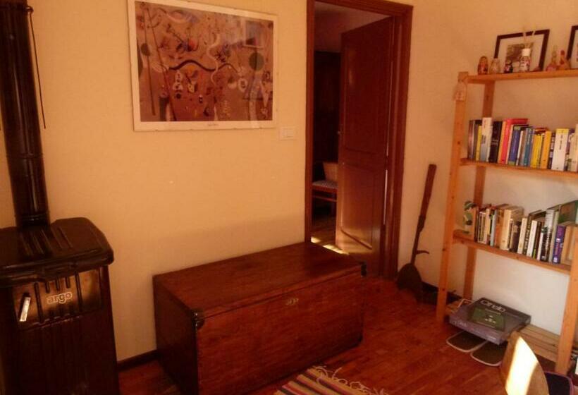 ベッドアンドブレックファースト La Canàoula