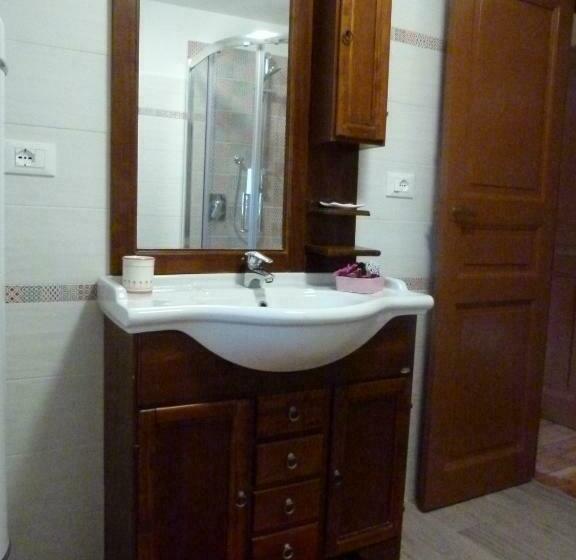 ベッドアンドブレックファースト La Canàoula