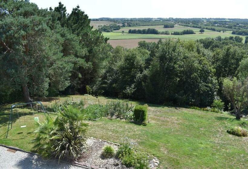 مبيت وإفطار Le Val