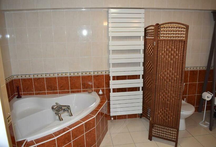 مبيت وإفطار Le Val