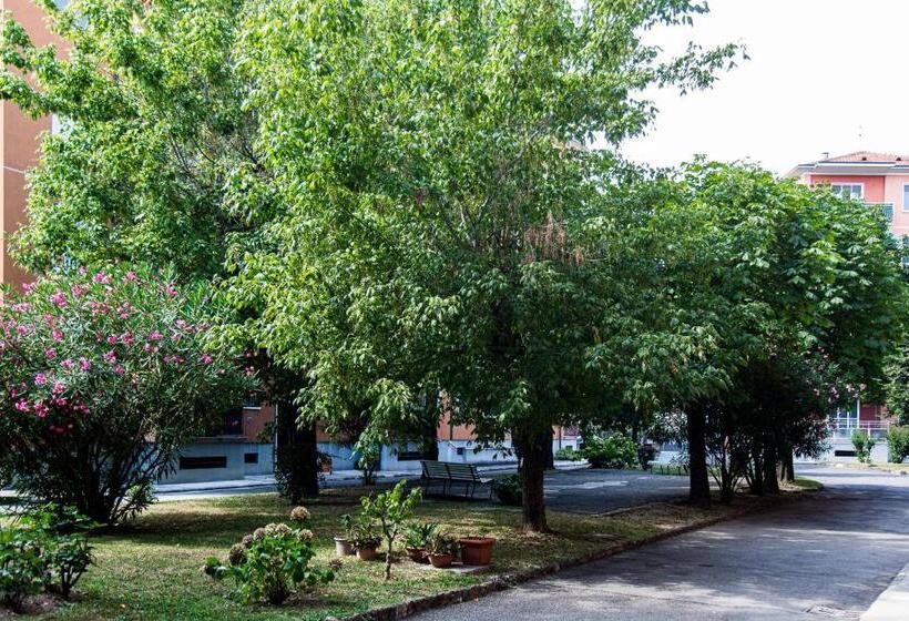 ベッドアンドブレックファースト Lorenteggio 209