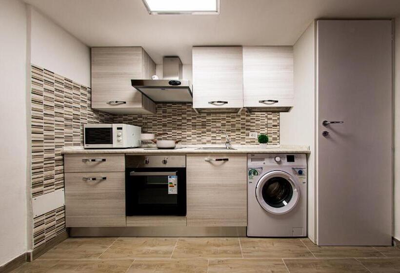 ベッドアンドブレックファースト Lorenteggio 209