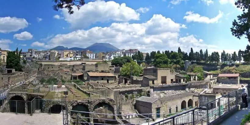 Aamiaismajoitus (B&B) Vesuvio House Appartamento Indipendente E Centrale