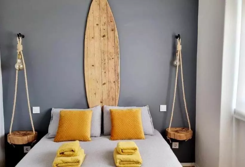 Family Surf Home Hostel