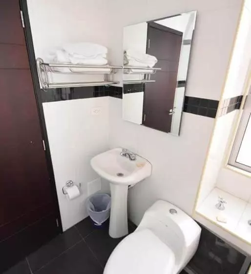 ホテル Zafiro Plaza