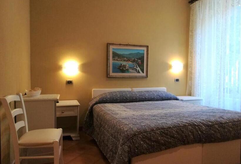 بنسيون Affittacamere La Loggia