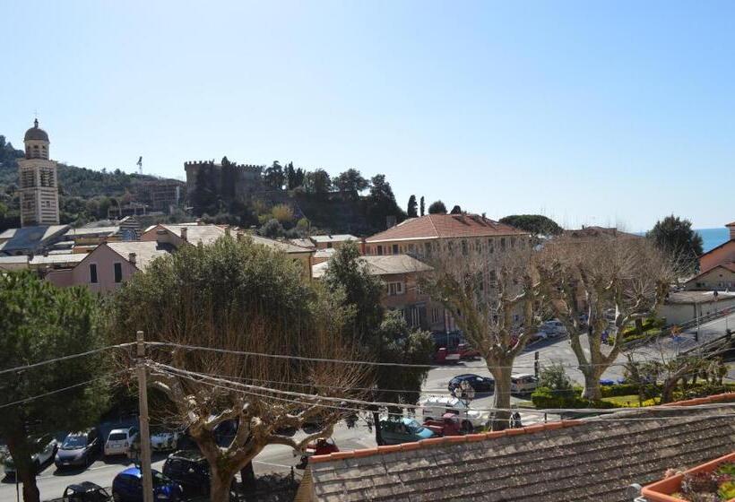 بنسيون Affittacamere La Loggia