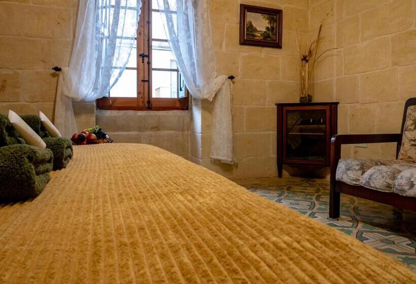 پانسیون Id Dar Ta Censu