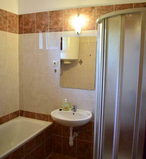 ペンション Tündérfátyol Vendégház