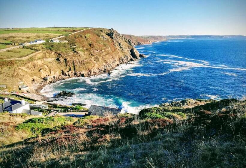 膳宿费 Treventon Guest House