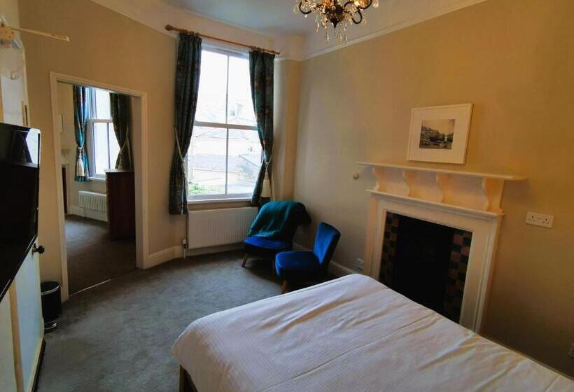 膳宿费 Treventon Guest House