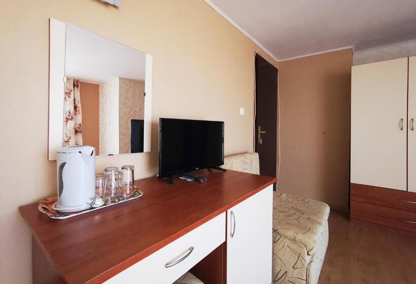 پانسیون Villa Mirage