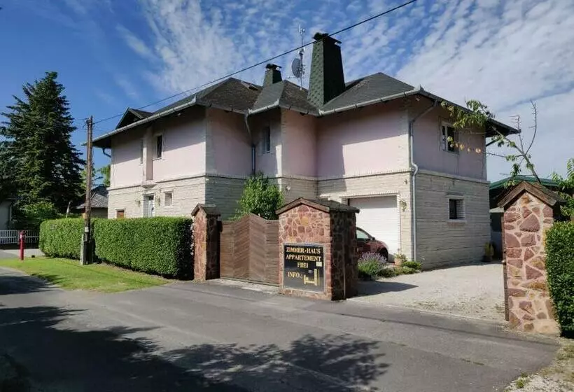 ペンション Vilma Villa