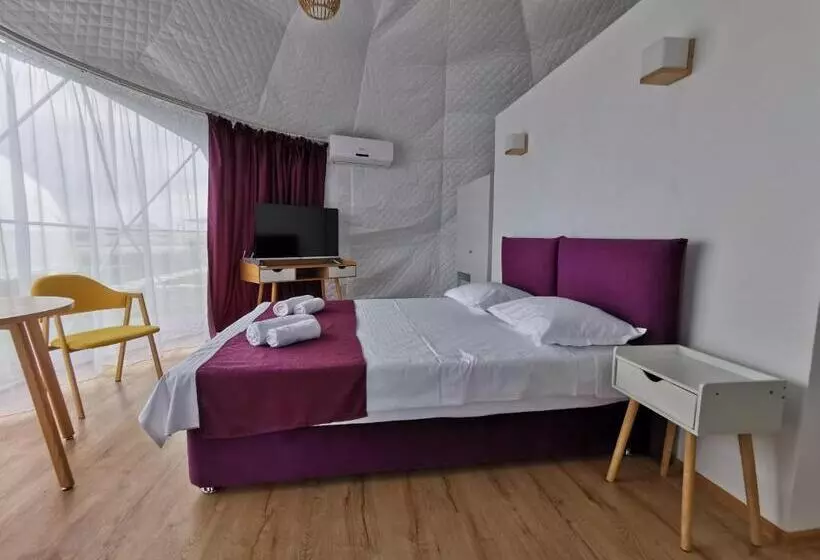 Lomakeskus Glamping By The Sea