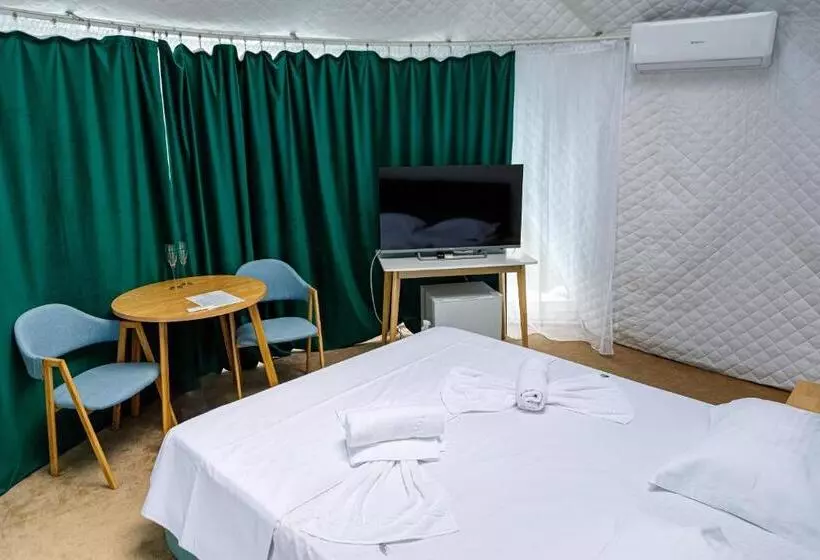 Lomakeskus Glamping By The Sea