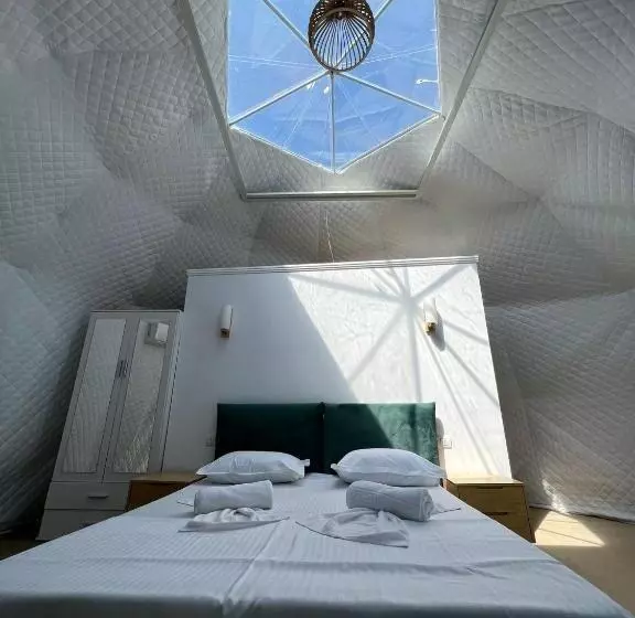 Lomakeskus Glamping By The Sea
