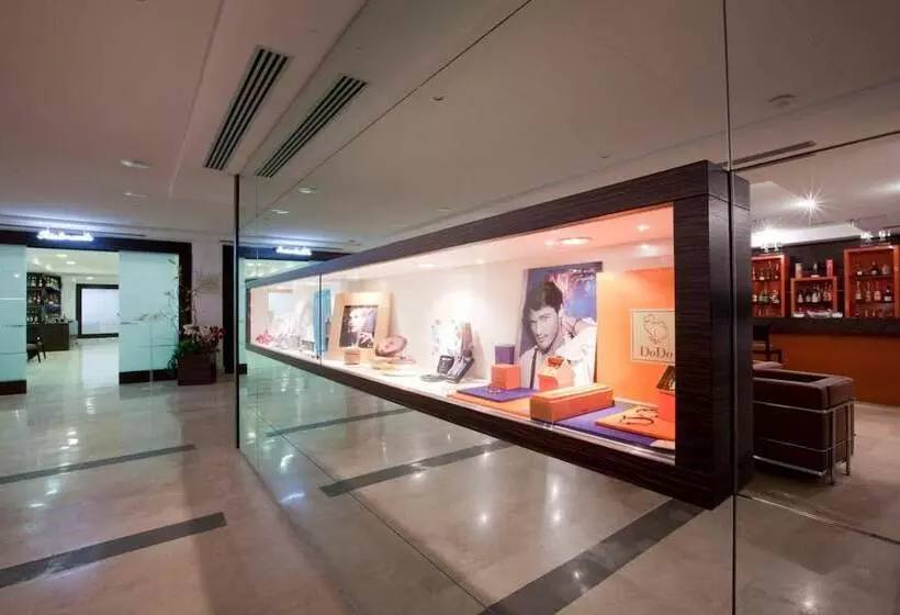 Centrum Palace Hotel & Resorts