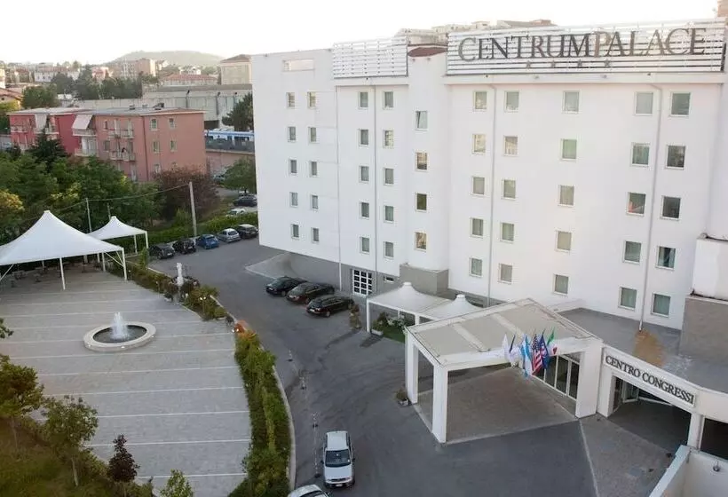 Centrum Palace Hotel & Resorts