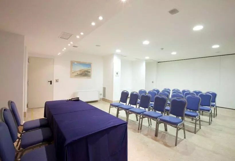 Centrum Palace Hotel & Resorts