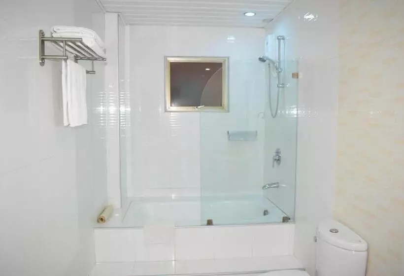 בית מלון כפרי Diamond Suites And Residences