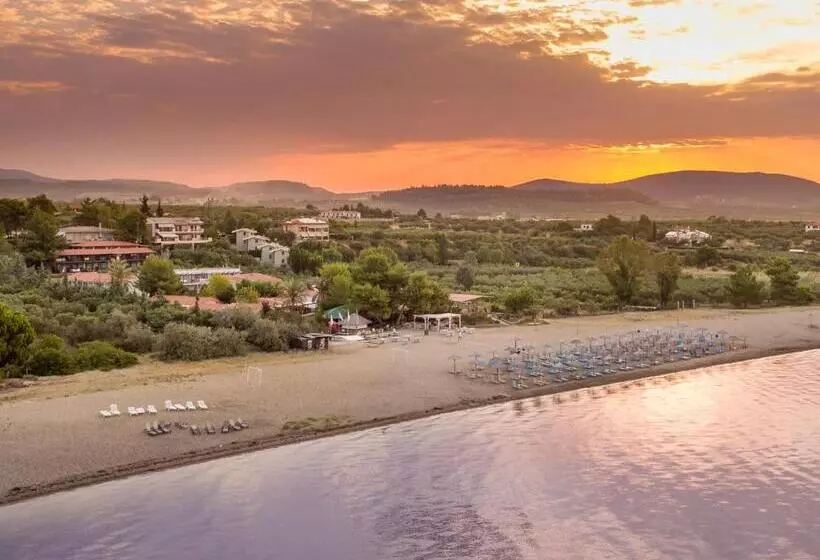 בית מלון כפרי Coral Blue Beach
