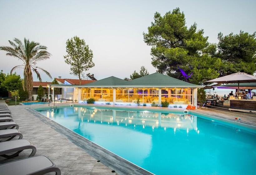 فندق Coral Blue Beach