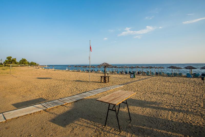 فندق Coral Blue Beach