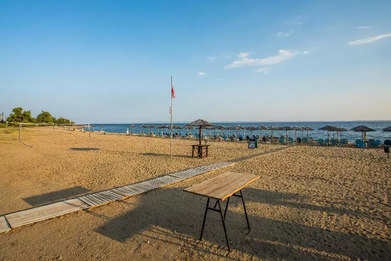 בית מלון כפרי Coral Blue Beach