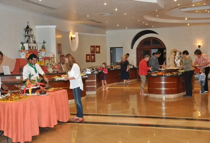 هتل Coral Hills Resort & SPA