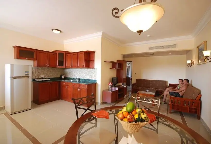 هتل Coral Hills Resort & SPA