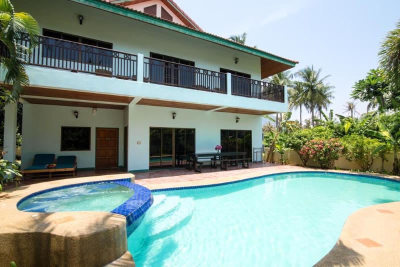 בית מלון כפרי Dolphin Bay Beach Resort