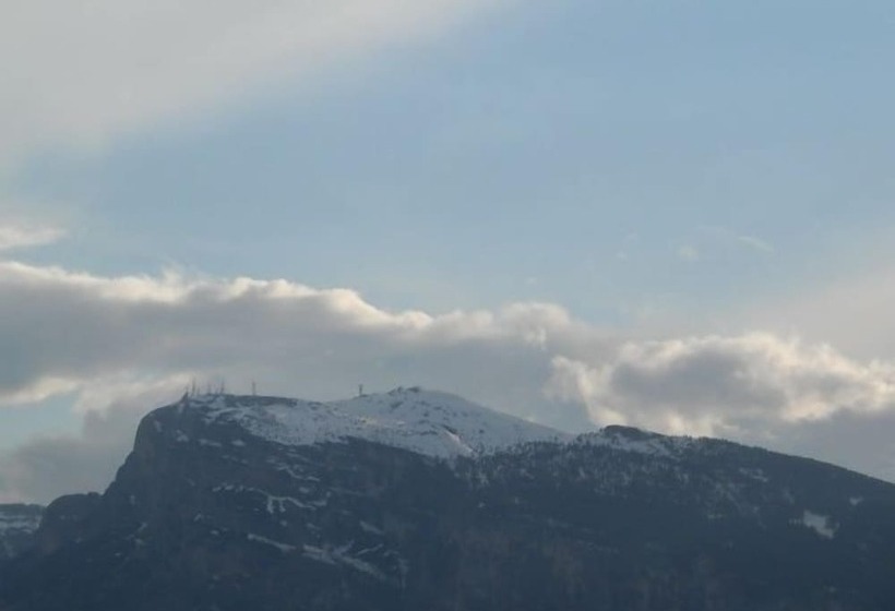 ホテル Faedo Pineta