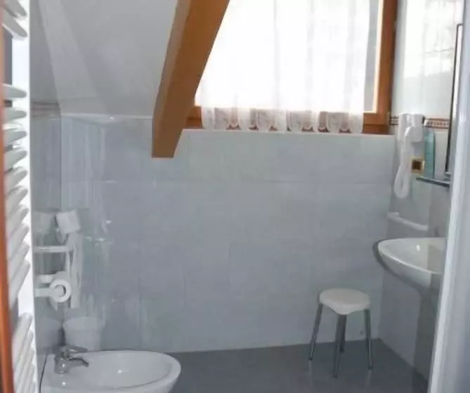 Отель Faedo Pineta