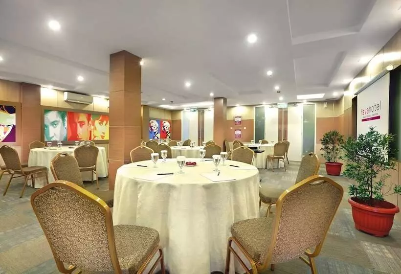 Favehotel Kelapa Gading