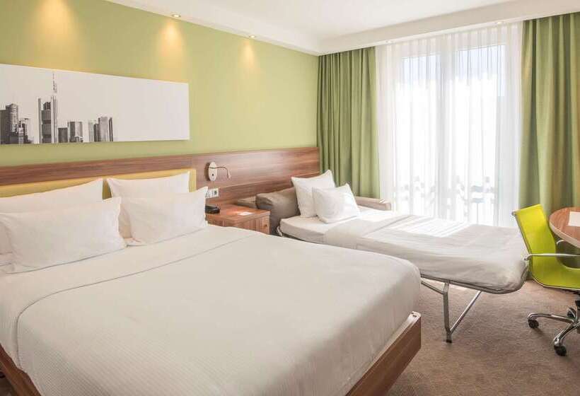 هتل Hampton By Hilton Nuremberg City Centre