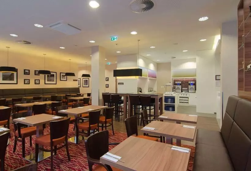 Hotel Hampton By Hilton Nuremberg City Centre