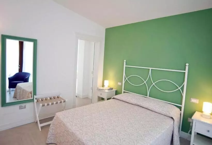 Отель Residence Il Porto