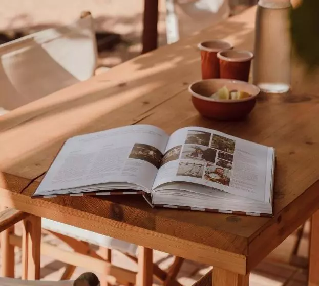 호텔 Ses Sucreres Small & Slow