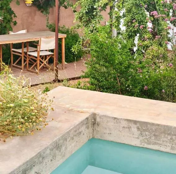 호텔 Ses Sucreres Small & Slow