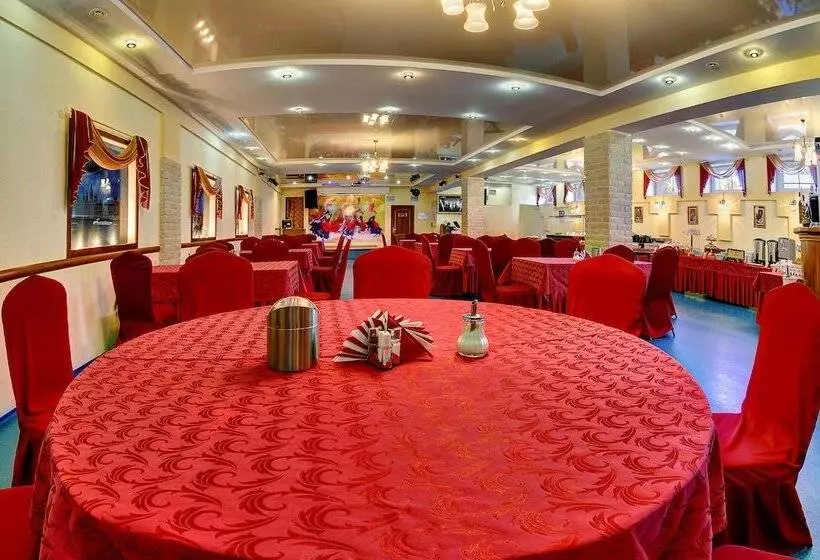 בית מלון כפרי Yuzhniy