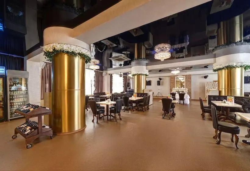 בית מלון כפרי Yuzhniy