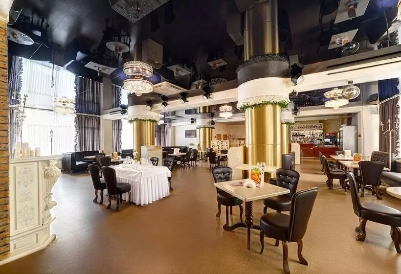 בית מלון כפרי Yuzhniy